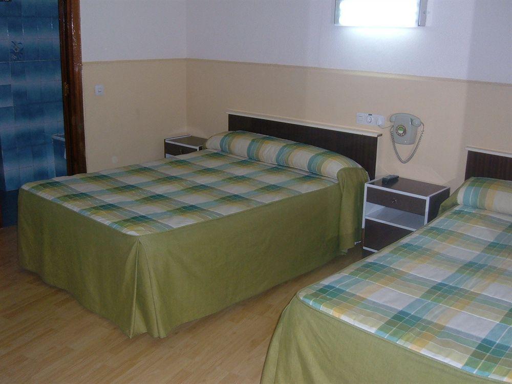 Hostal Olga Madrid Kültér fotó