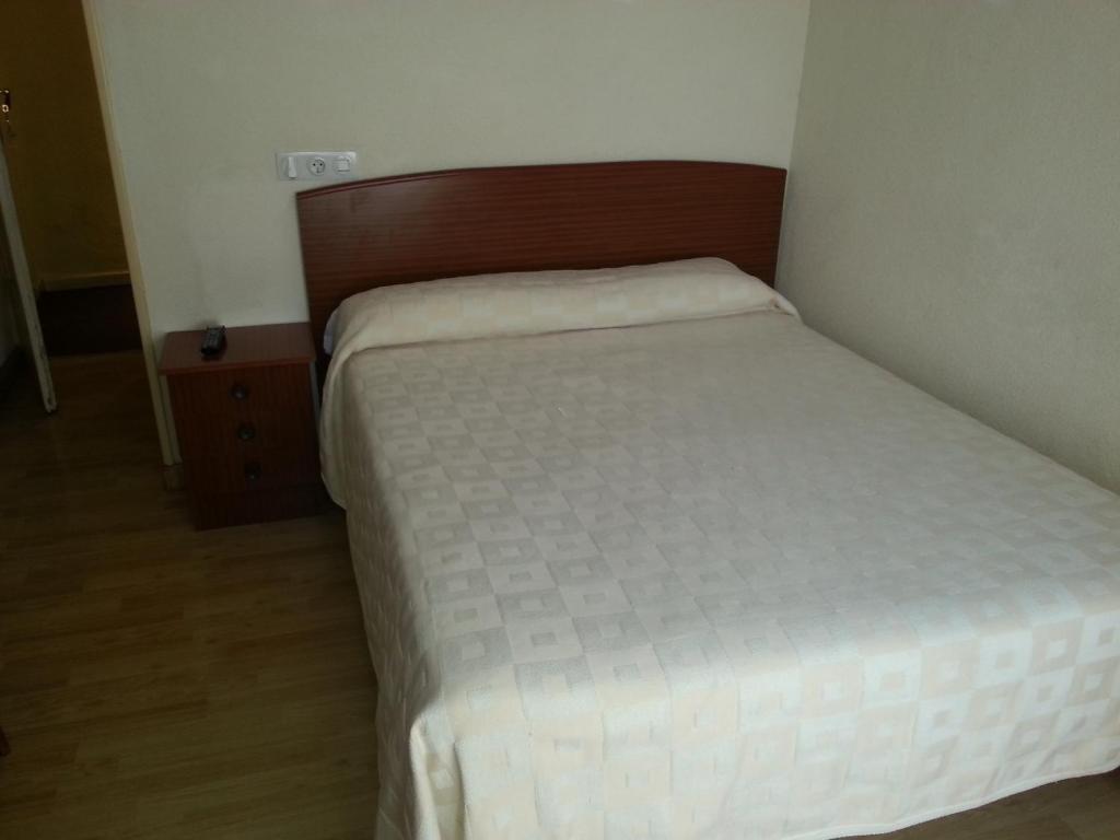 Hostal Olga Madrid Szoba fotó