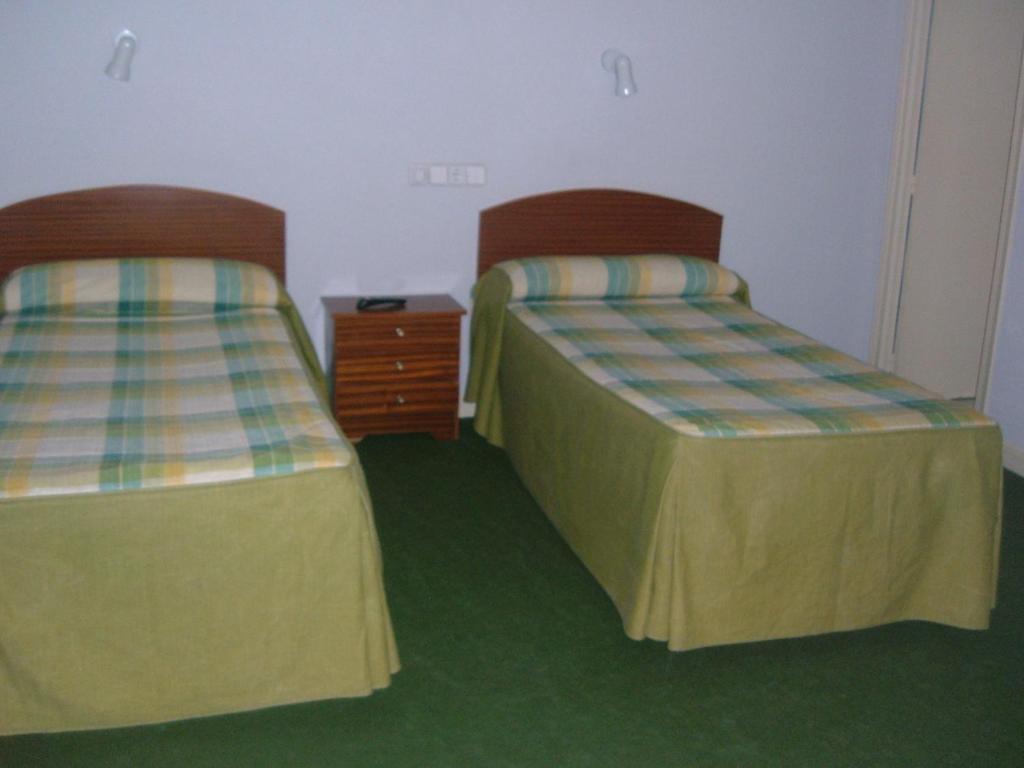 Hostal Olga Madrid Kültér fotó