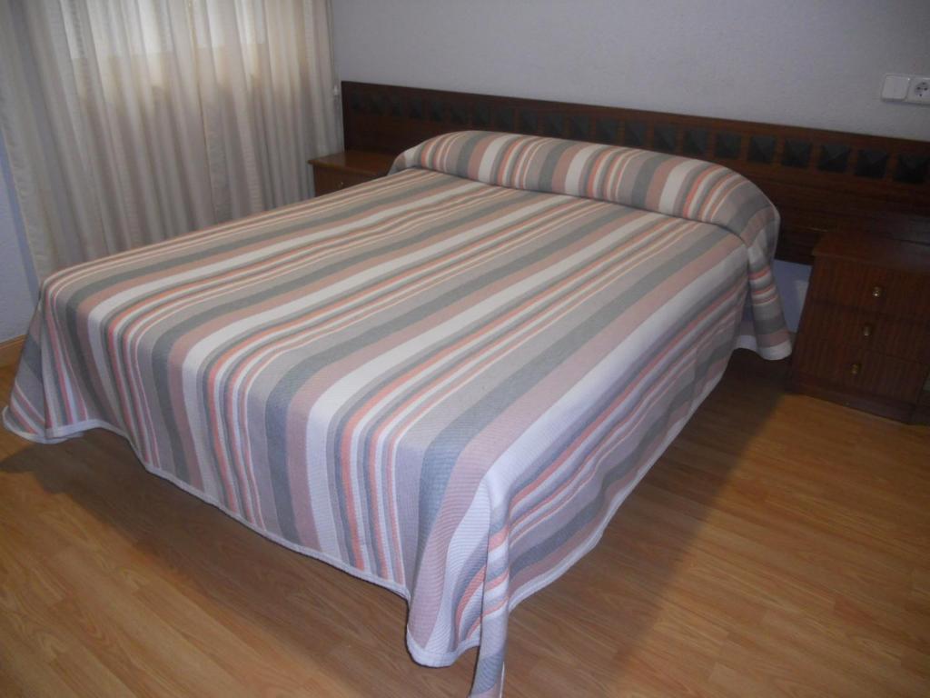 Hostal Olga Madrid Szoba fotó