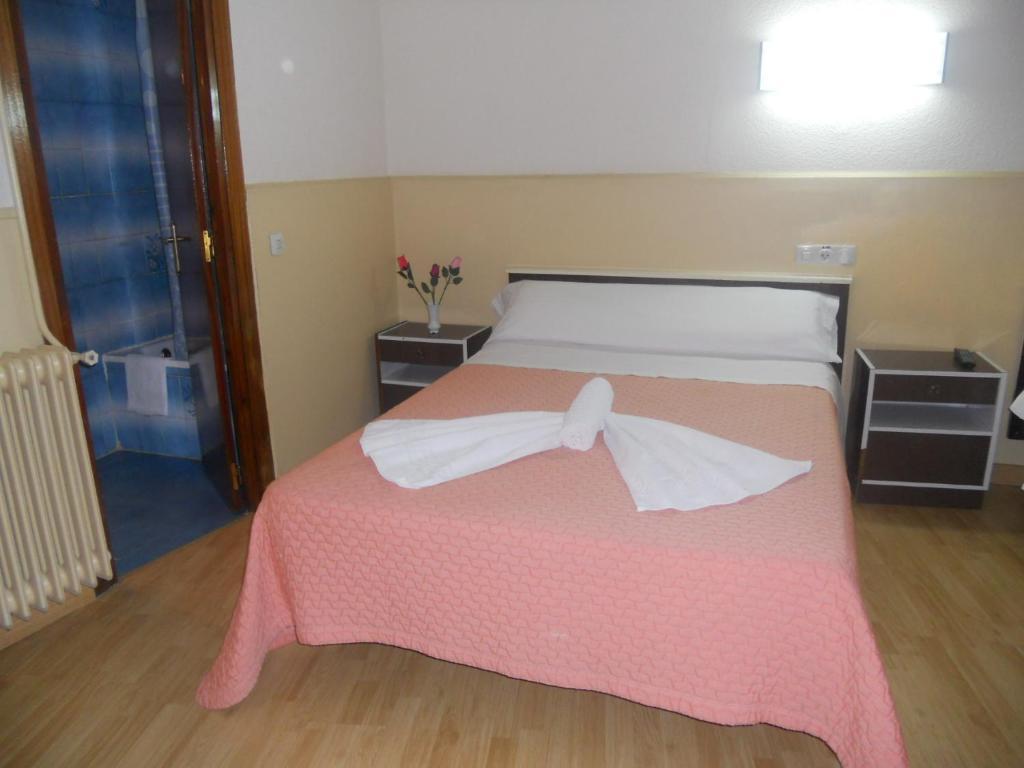 Hostal Olga Madrid Szoba fotó